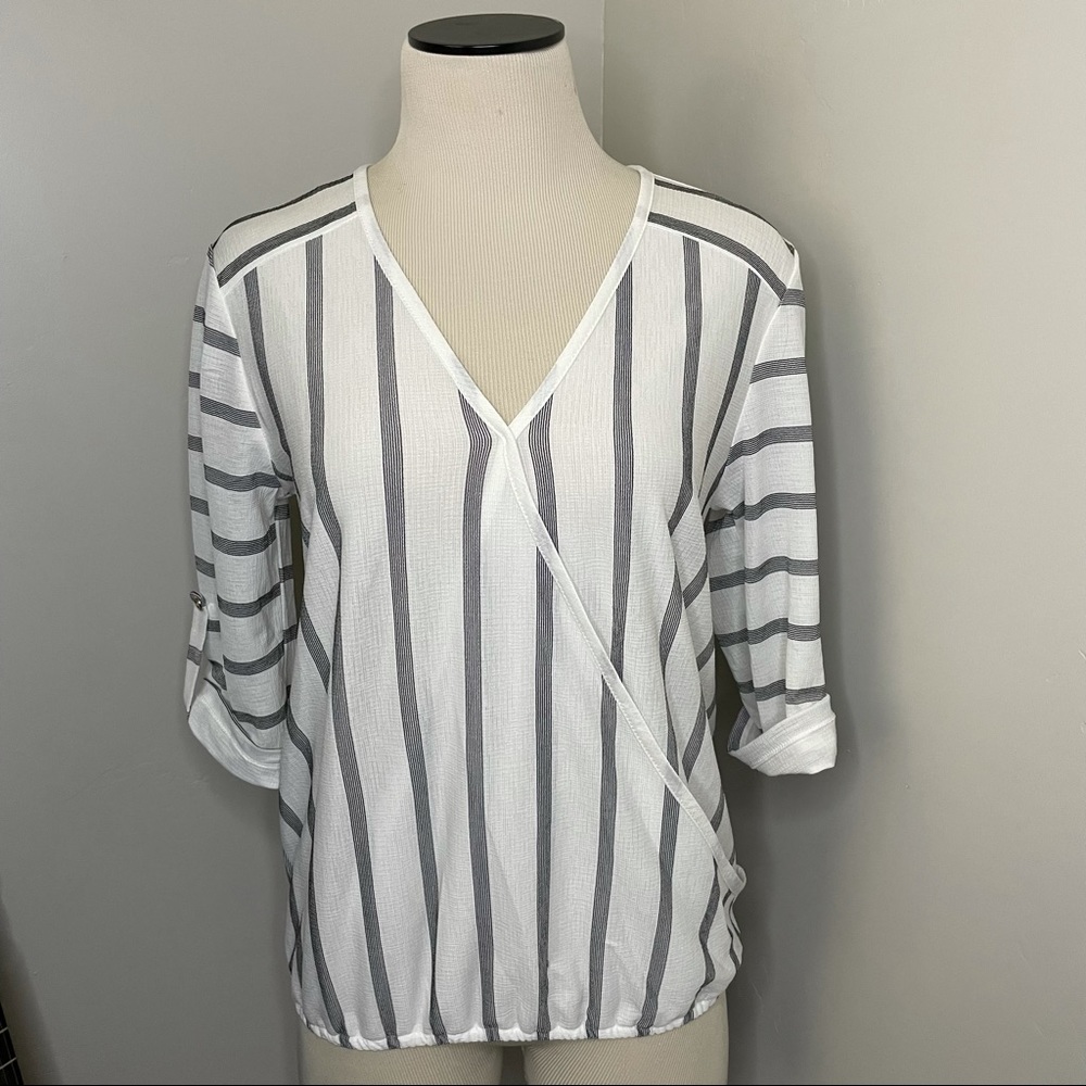 🍭3 for $10🍭 Ava James blouse